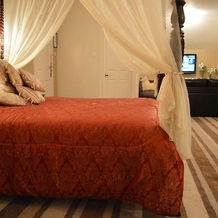 Hotel Къраклоу Екстериор снимка